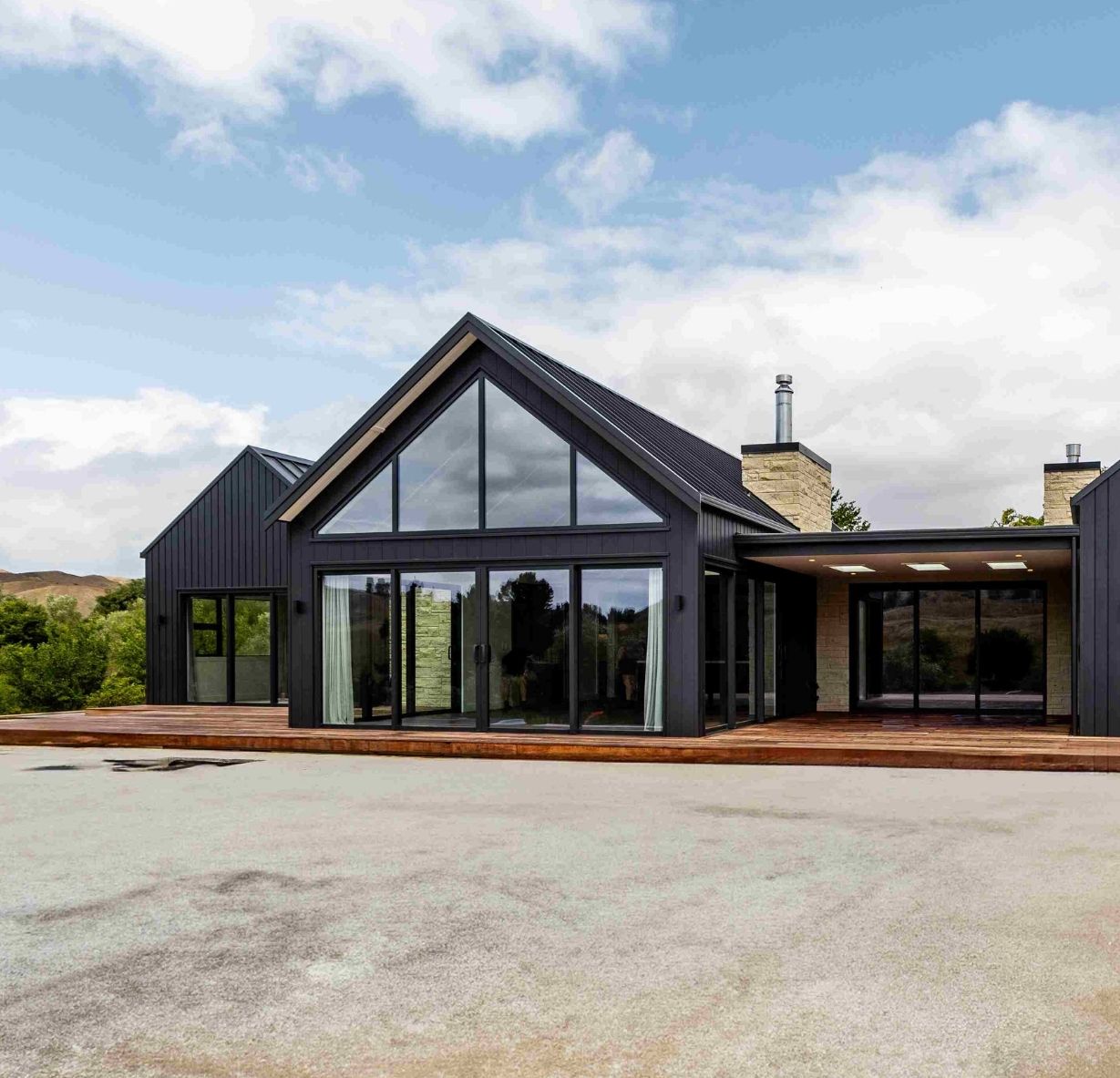 House in Waimarama's living room